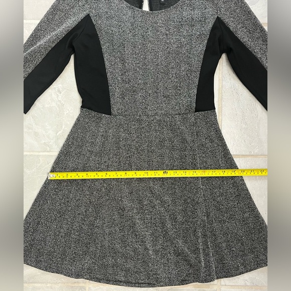 H&M quarter length sleeve dress size 10. - Picture 8 of 12